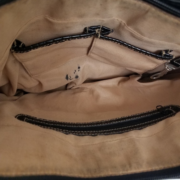 🌸$8 Straw/Crochet Tan and Black Handbag - Picture 9 of 14